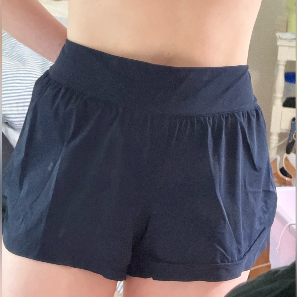 Lululemon Navy Calm Tides Running Short - Athletic / Swimming Lined Shorts Navy